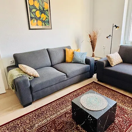 Spacious Near Hospital & Science Campus