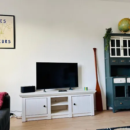Spacious Near Hospital & Science Campus شقة جرايفسفالد
