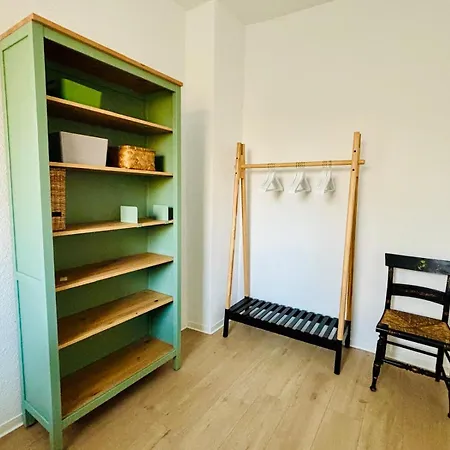 Spacious Near Hospital & Science Campus شقة