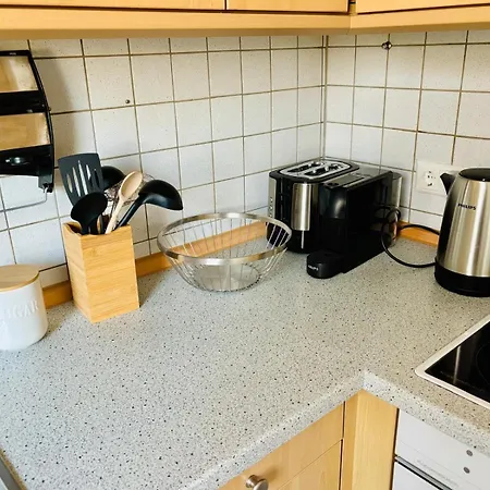 Spacious Near Hospital & Science Campus شقة